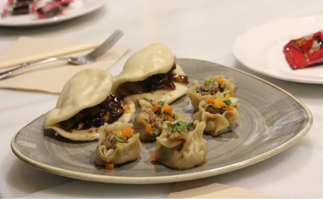 Pan bao y Dim sum en el Taller de Cocina japonesa al vapor de Hestia Lucentum